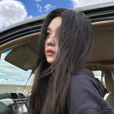 红色尾翼